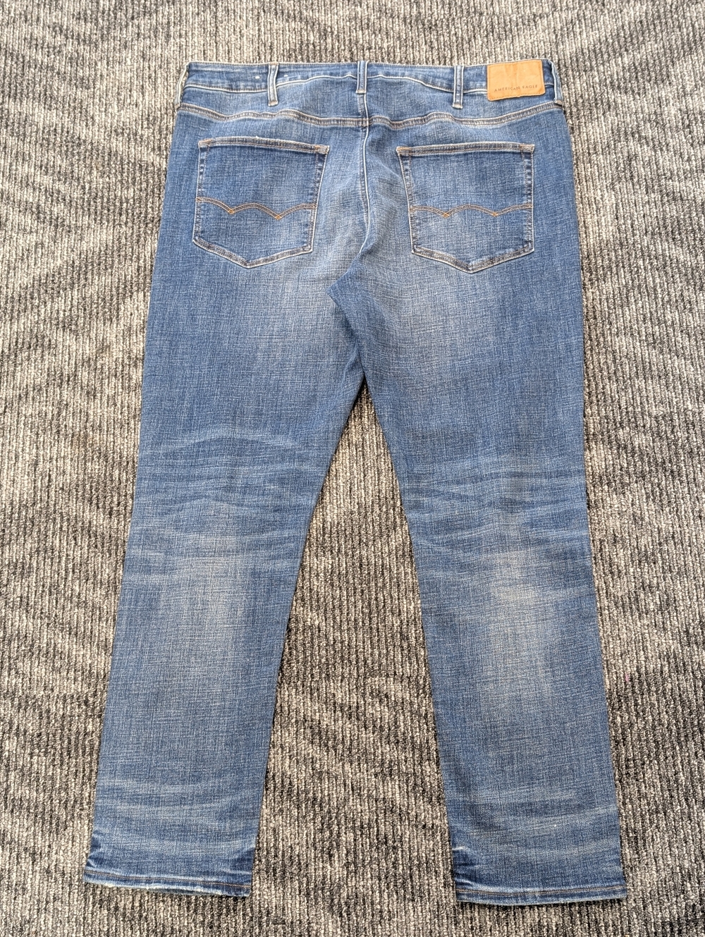 American Eagle Next Level Flex Original Taper Distressed Jeans 38x32 - Picture 6 of 15